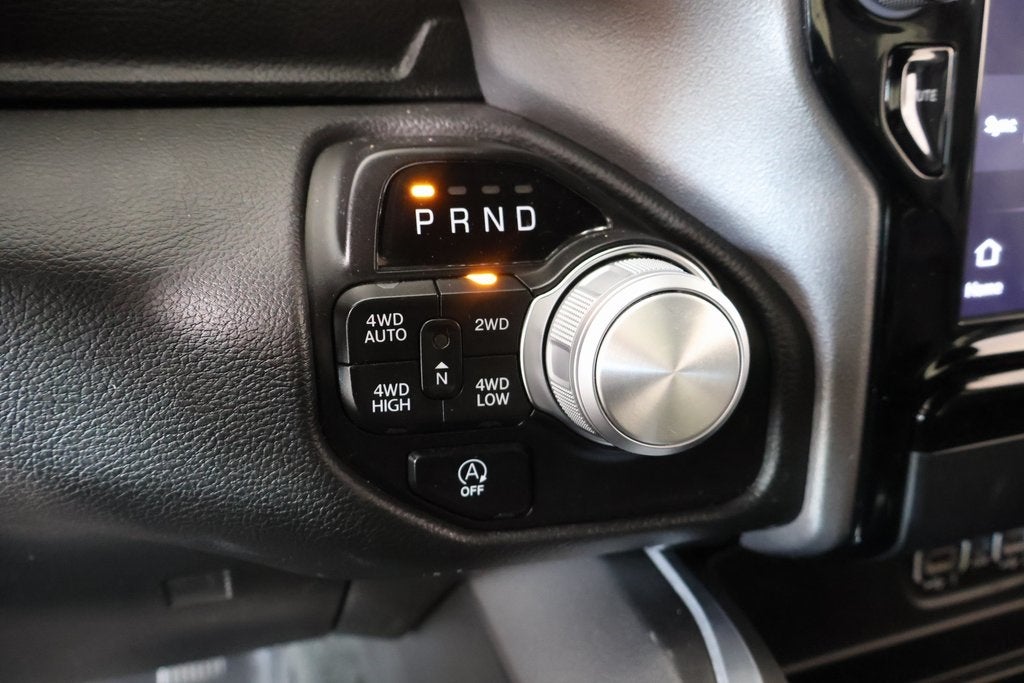 2024 RAM 1500 LARAMIE