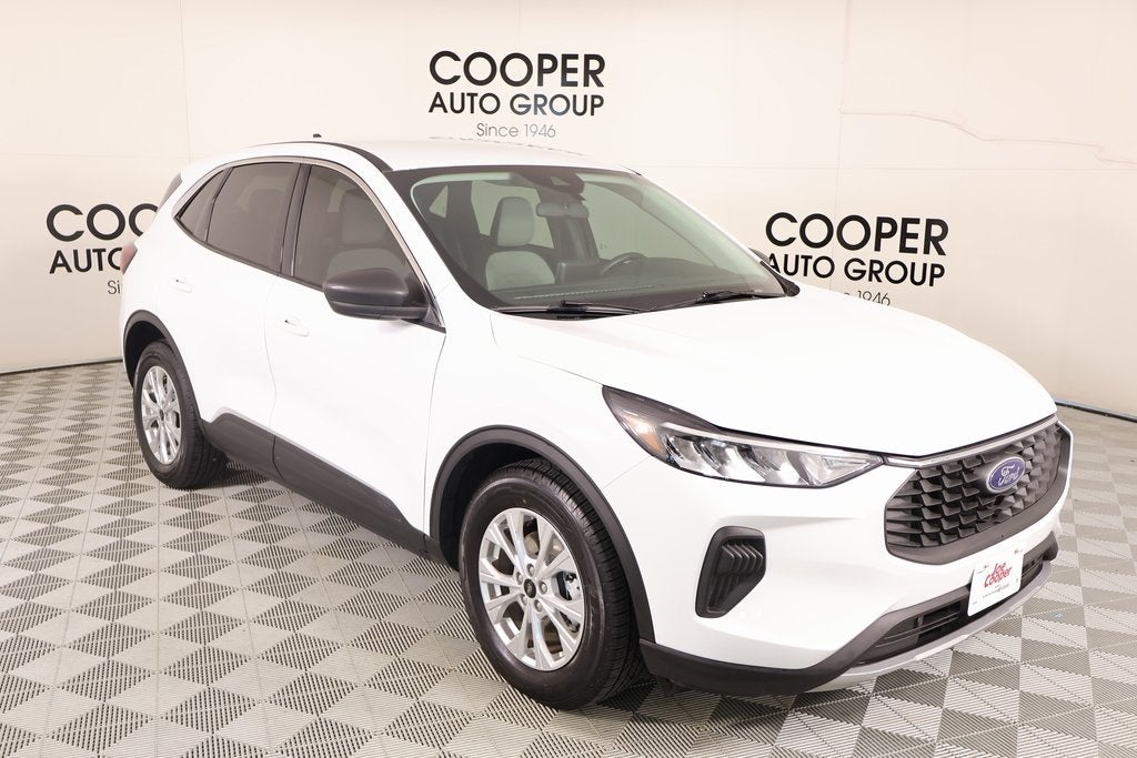 2023 Ford Escape Hybrid Active