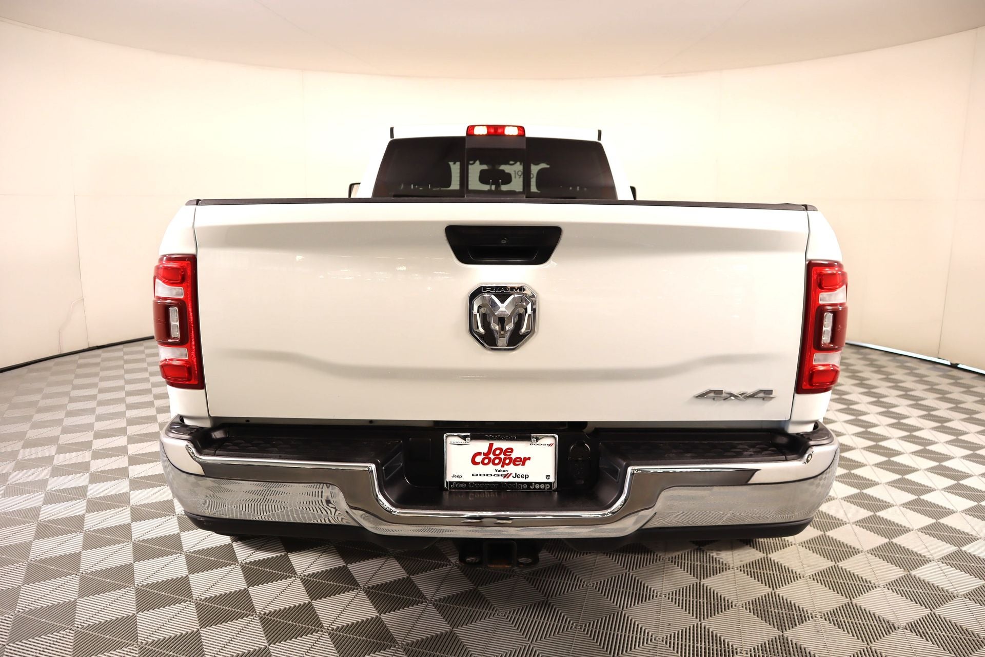 2024 RAM 3500 TRADESMAN