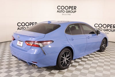 2023 Toyota Camry SE