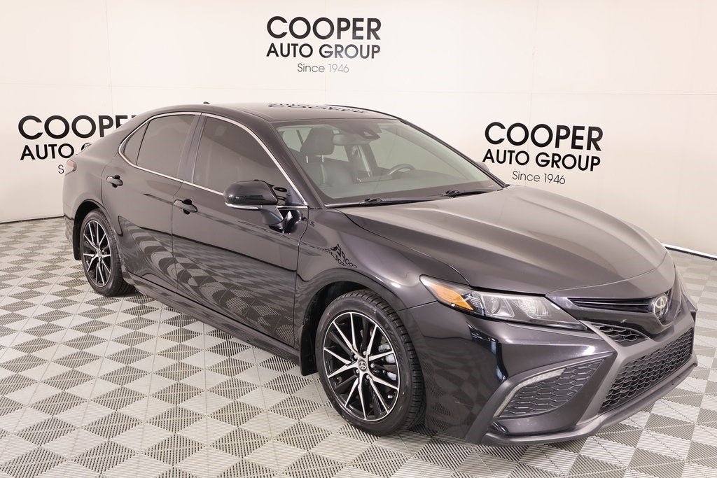 2024 Toyota Camry SE