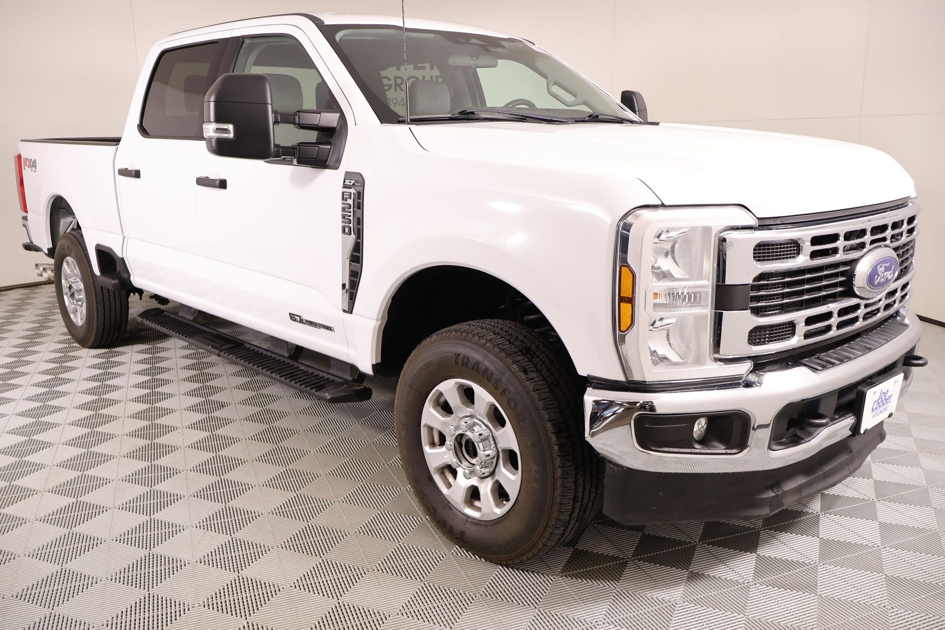 2024 Ford F-250SD XLT