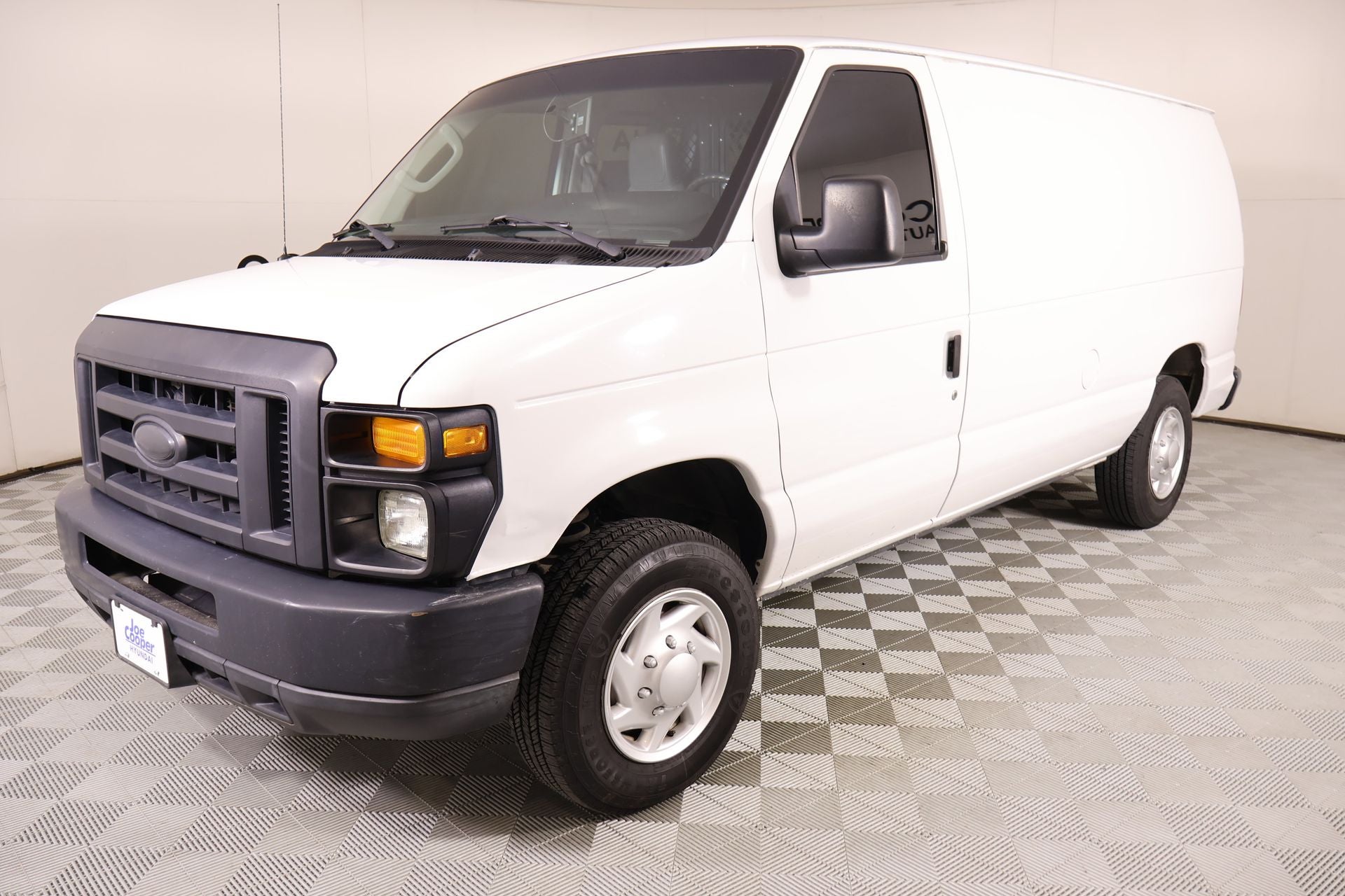 2014 Ford E-150 Commercial