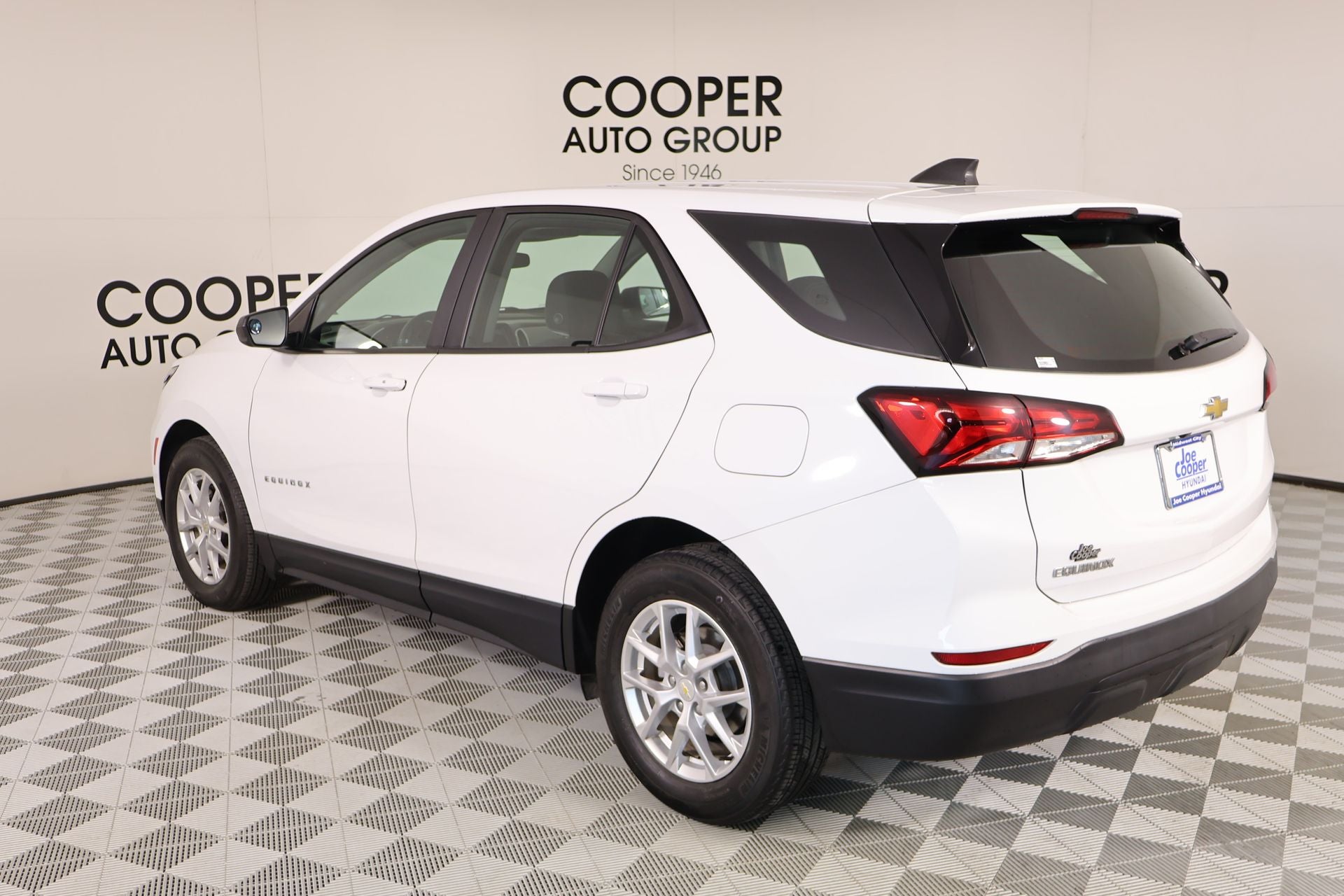 2022 Chevrolet Equinox LS