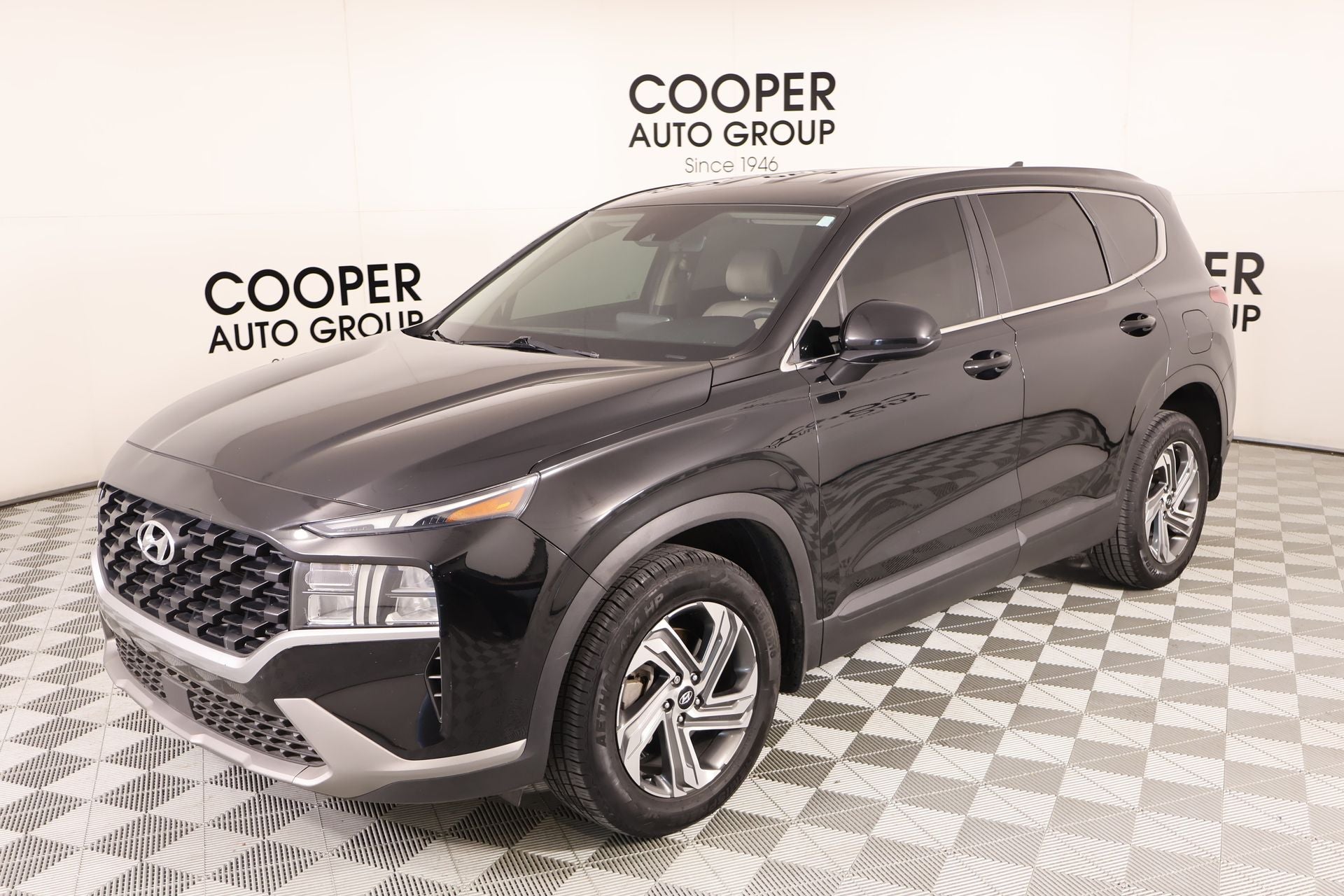 2023 Hyundai Santa Fe SE