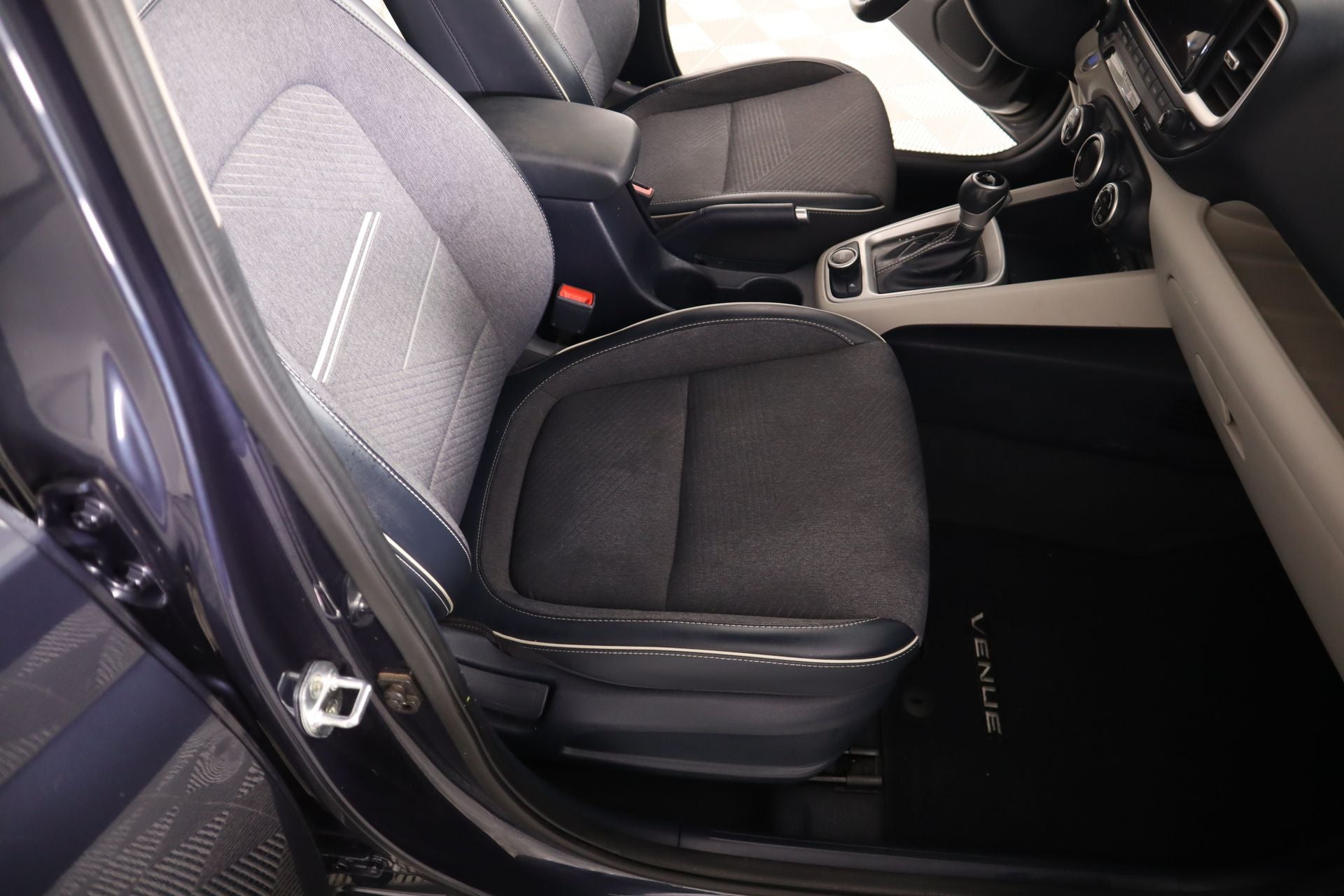 2022 Hyundai Venue Limited