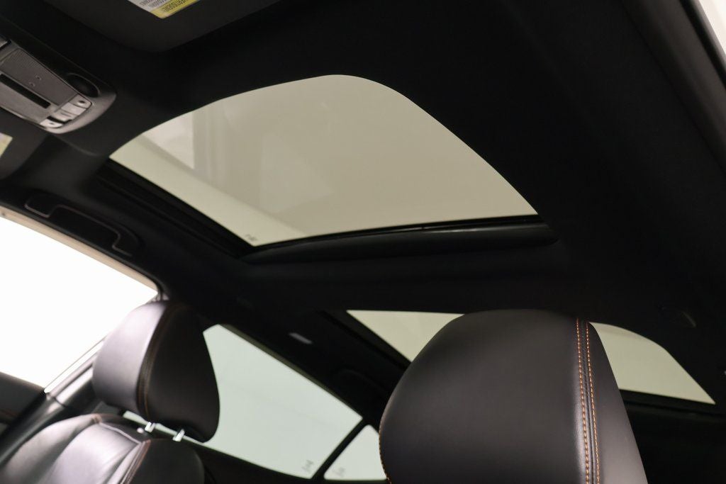 2020 Nissan Maxima SR