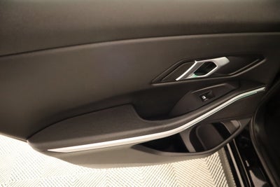 2025 BMW 3 Series 330i