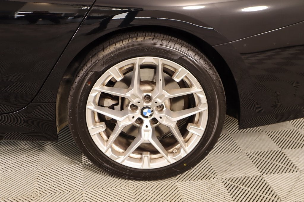 2025 BMW 3 Series 330i