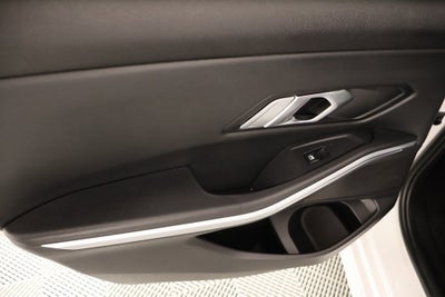 2023 BMW 3 Series 330i