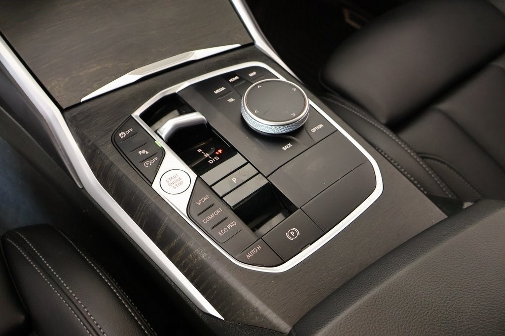 2023 BMW 3 Series 330i