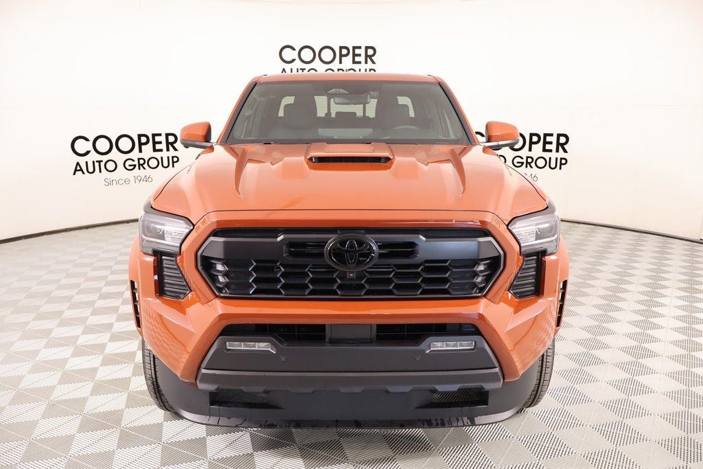 2025 Toyota Tacoma Hybrid 4WD