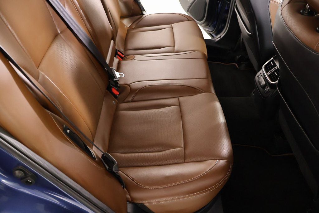 2022 Subaru Outback Touring XT