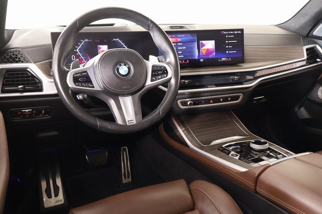 2023 BMW X7 xDrive40i M Sport