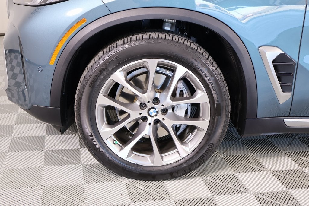 2025 BMW X5 xDrive40i