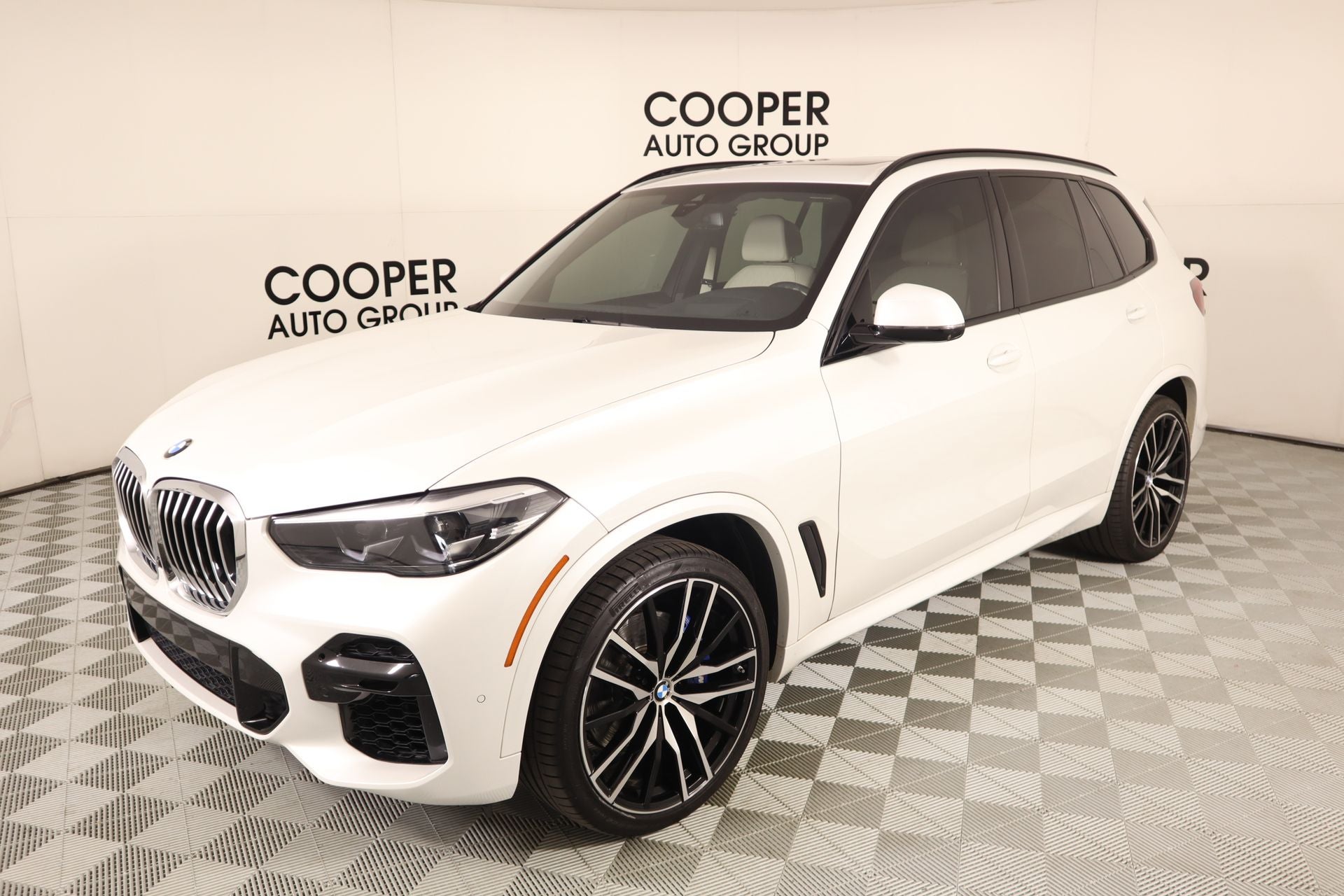 2022 BMW X5 xDrive40i M Sport