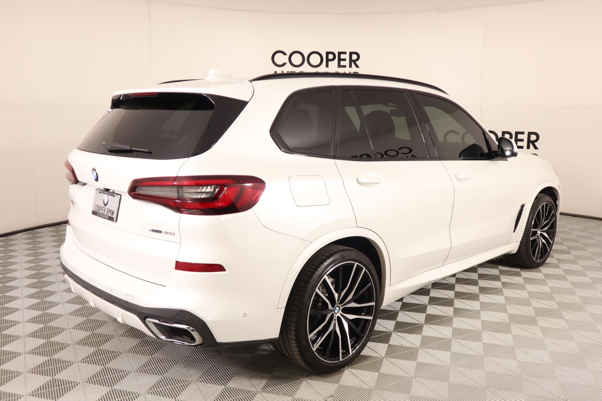 2022 BMW X5 xDrive40i M Sport