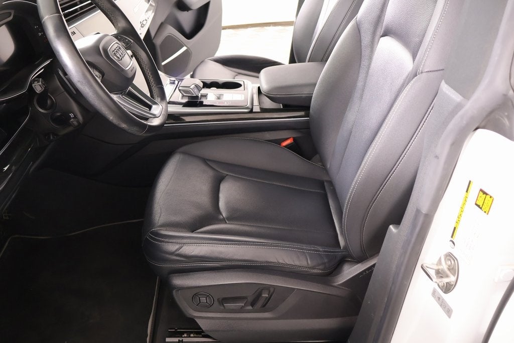 2021 Audi Q8 55 Prestige quattro