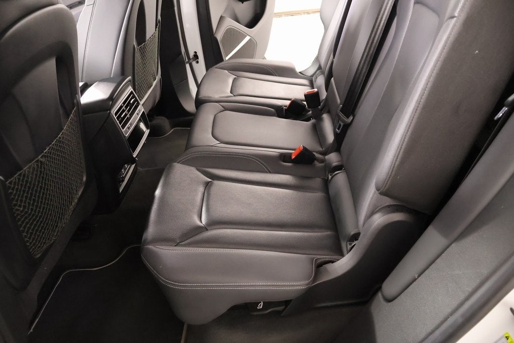 2021 Audi Q8 55 Prestige quattro