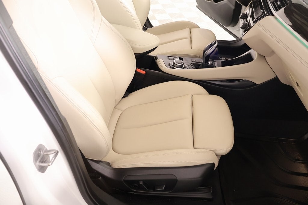 2022 BMW X2 xDrive28i