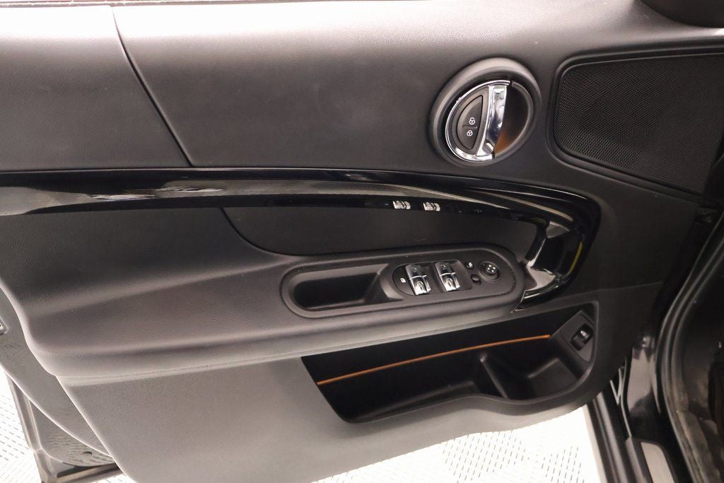 2024 MINI Cooper S Countryman Signature Signature ALL4