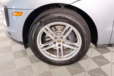 2020 Porsche Macan Base