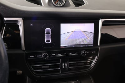 2020 Porsche Macan Base