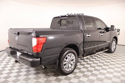 2021 Nissan Titan SV