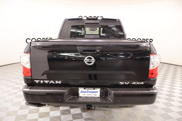 2021 Nissan Titan SV