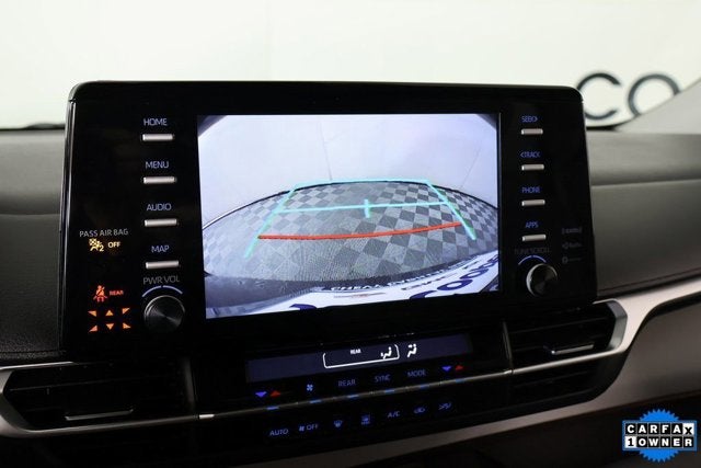 2023 Toyota Sienna LE