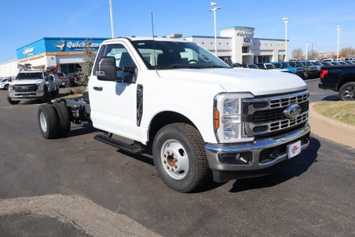 2026 Ford Super Duty F-350 DRW XL