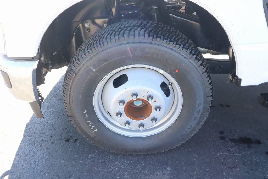 2026 Ford Super Duty F-350 DRW XL