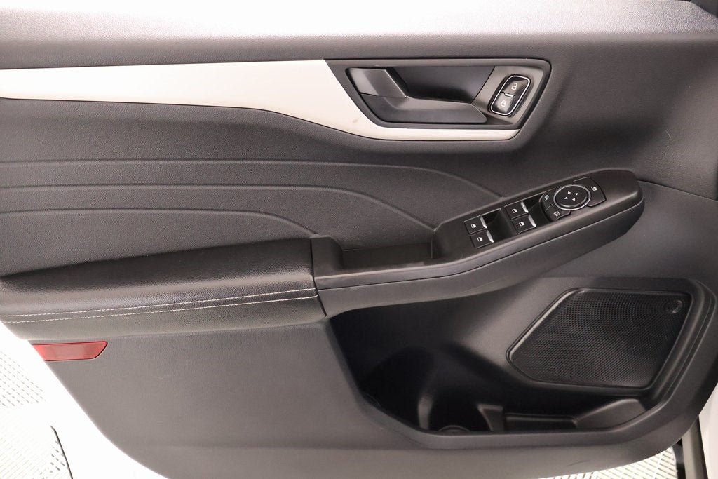 2022 Ford Escape SE Hybrid