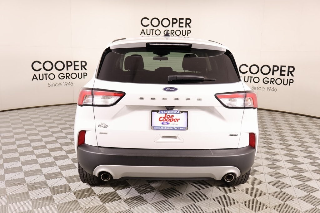 2022 Ford Escape SE Hybrid