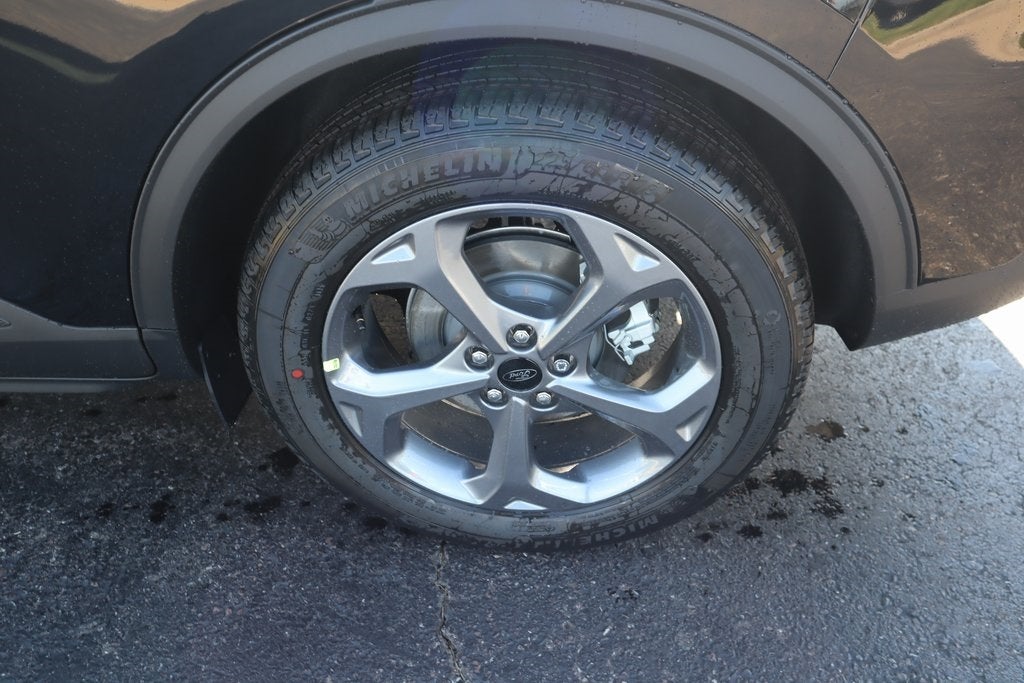 2026 Ford Escape ST-Line Select