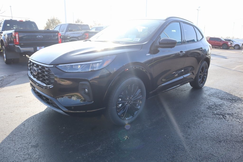 2026 Ford Escape ST-Line Elite