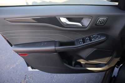 2026 Ford Escape ST-Line Elite