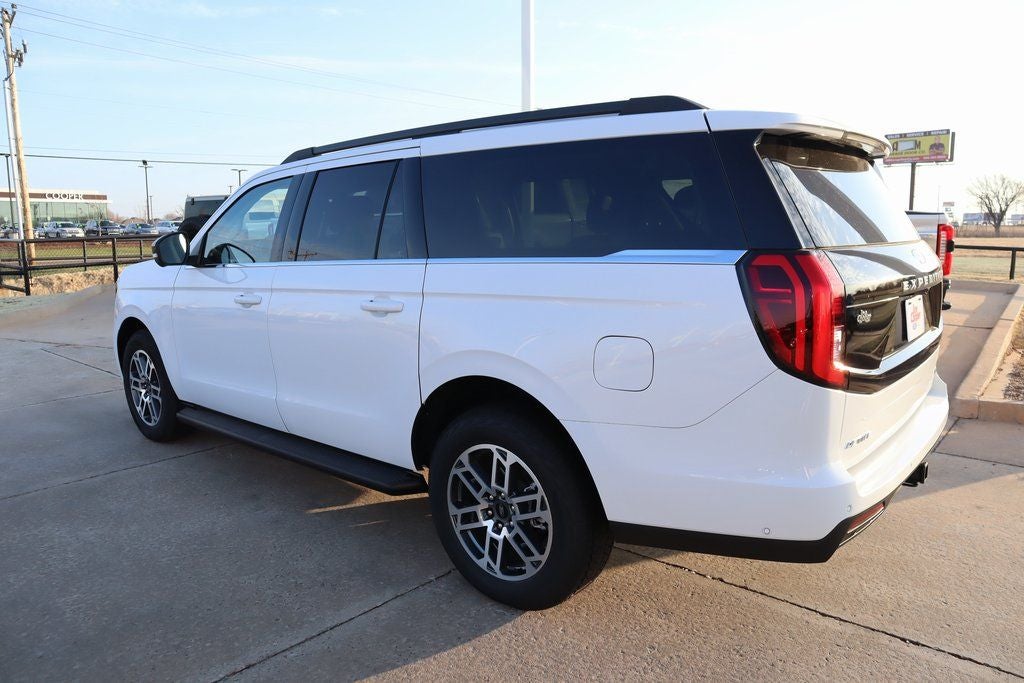 2025 Ford Expedition Max Active