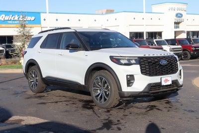 2026 Ford Explorer ST-Line