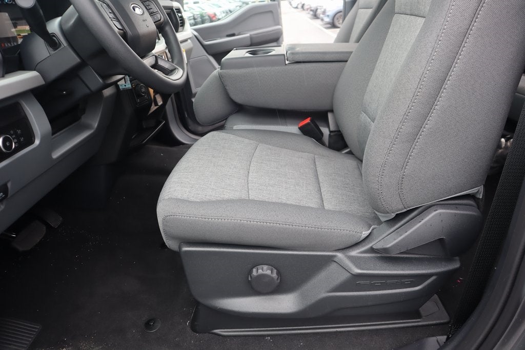 2025 Ford Super Duty F-250 SRW XL