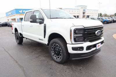 2025 Ford Super Duty F-250 SRW Platinum