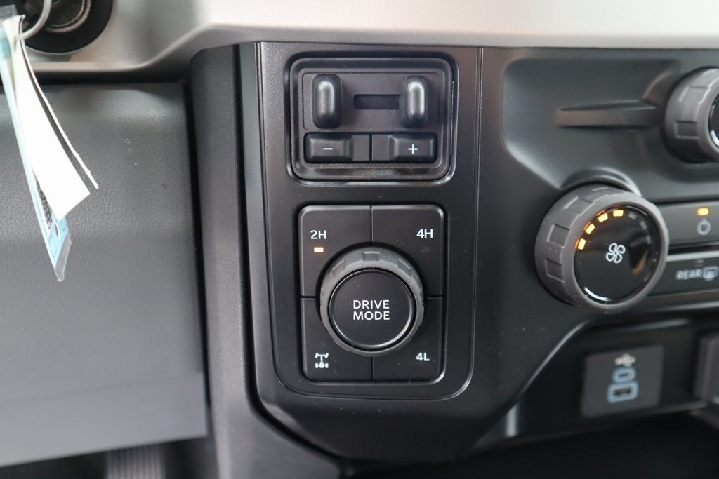 2025 Ford Super Duty F-250 SRW XL