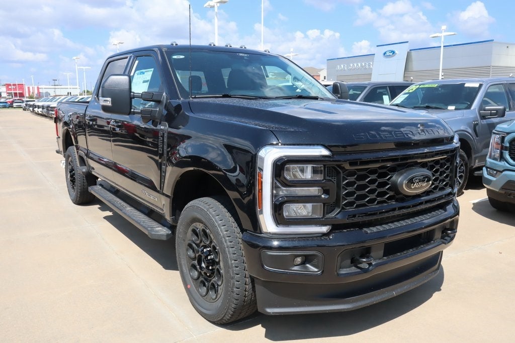 2025 Ford Super Duty F-250 SRW XLT