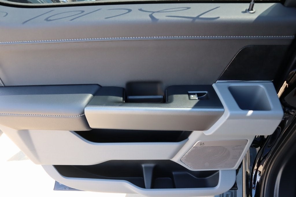 2025 Ford Super Duty F-250 SRW XLT