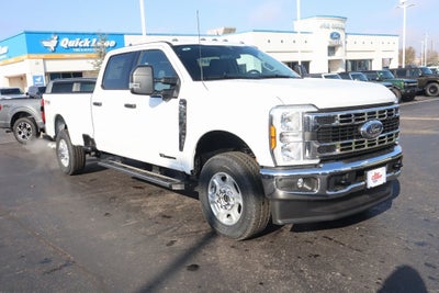 2026 Ford Super Duty F-350 SRW XLT