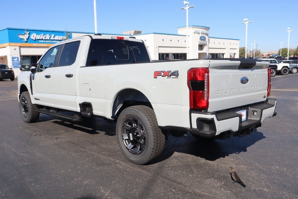 2026 Ford Super Duty F-350 SRW XL