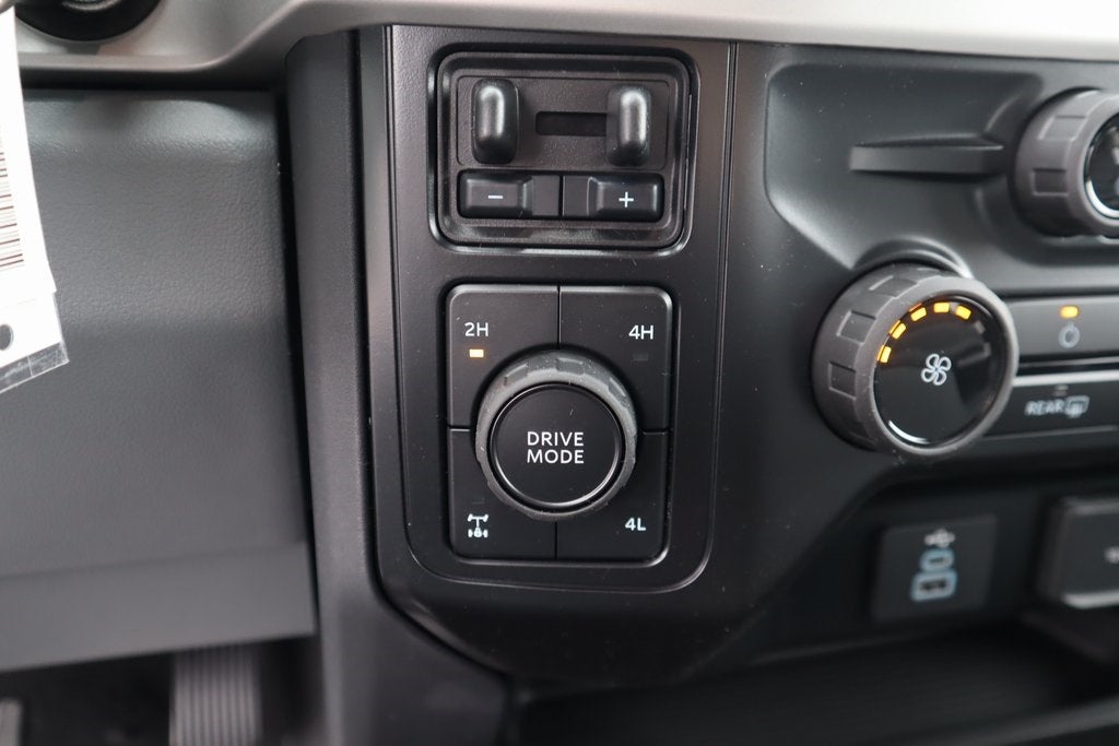 2026 Ford Super Duty F-350 SRW XL