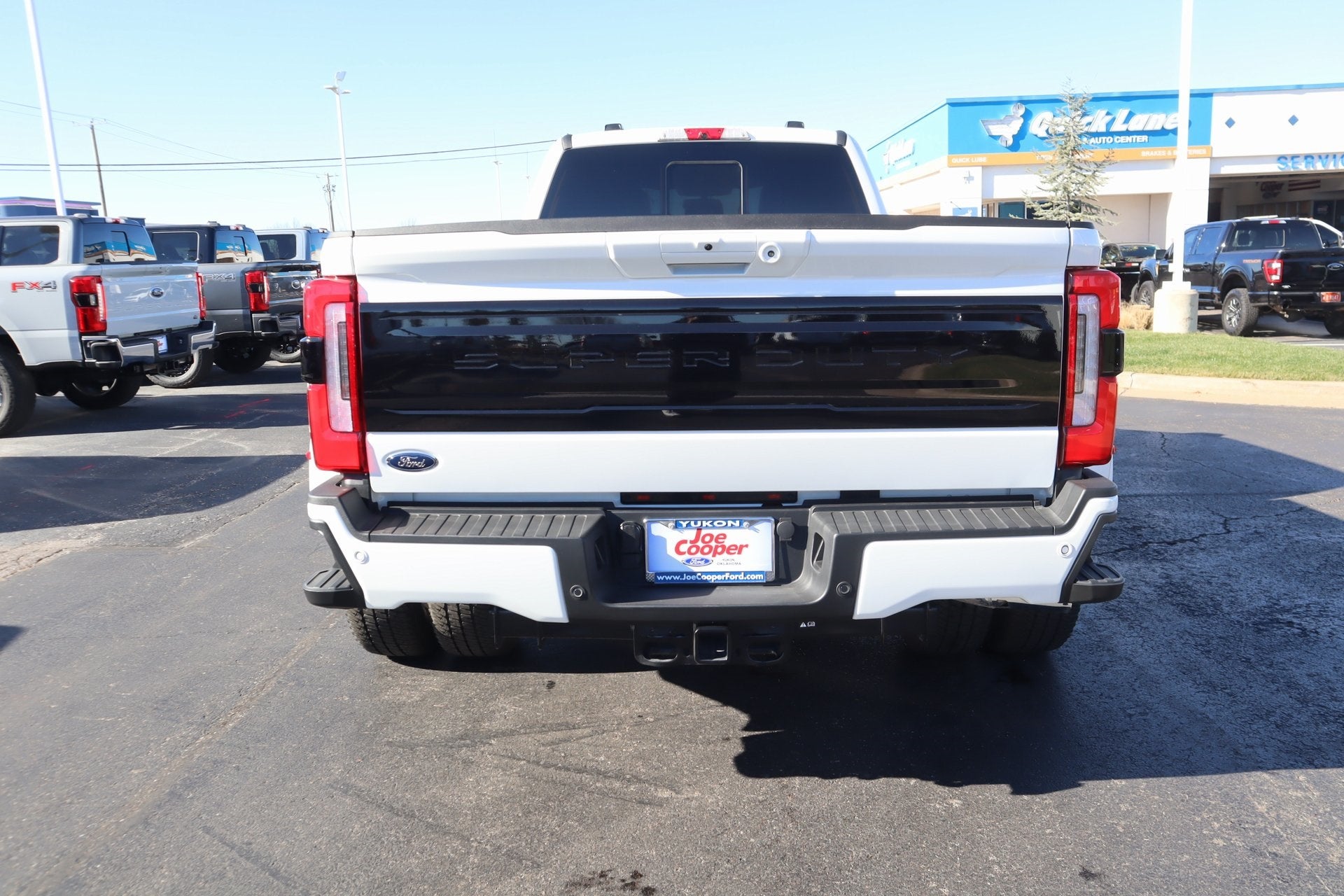 2026 Ford Super Duty F-350 DRW Platinum