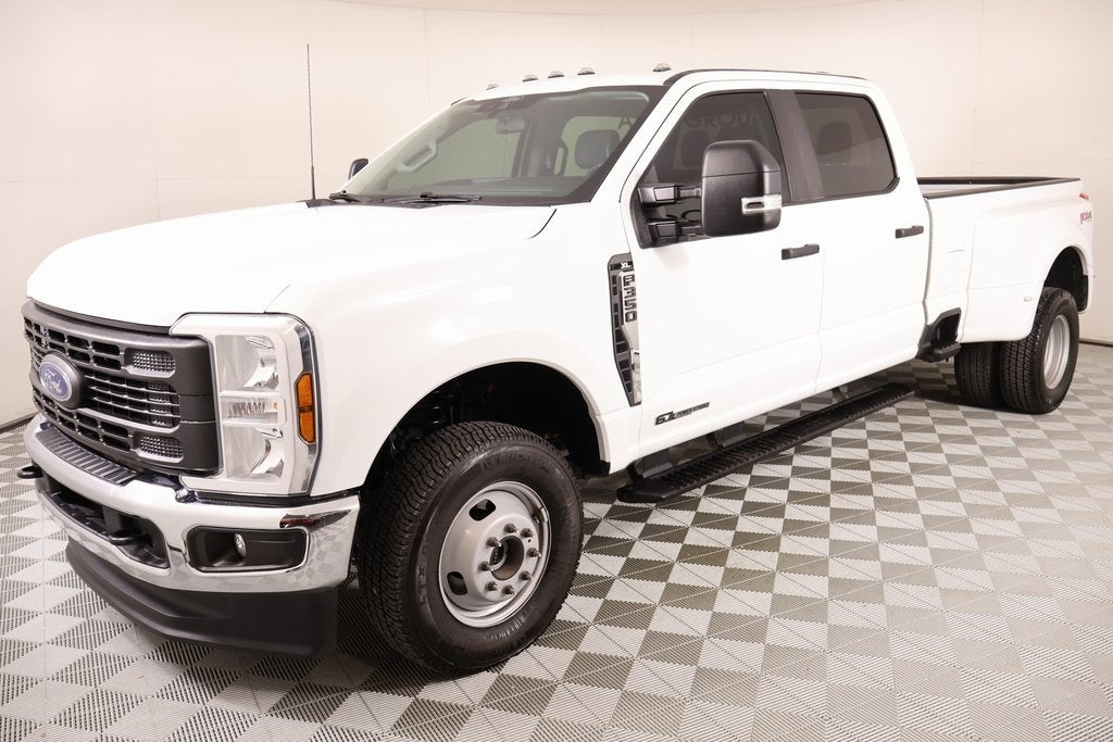 2025 Ford Super Duty F-350 DRW XL