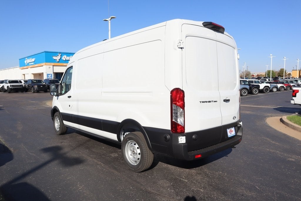 2026 Ford Transit Cargo Van Base